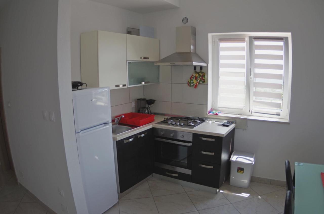 Holiday Apartments In House Sanja Rakalj Bagian luar foto
