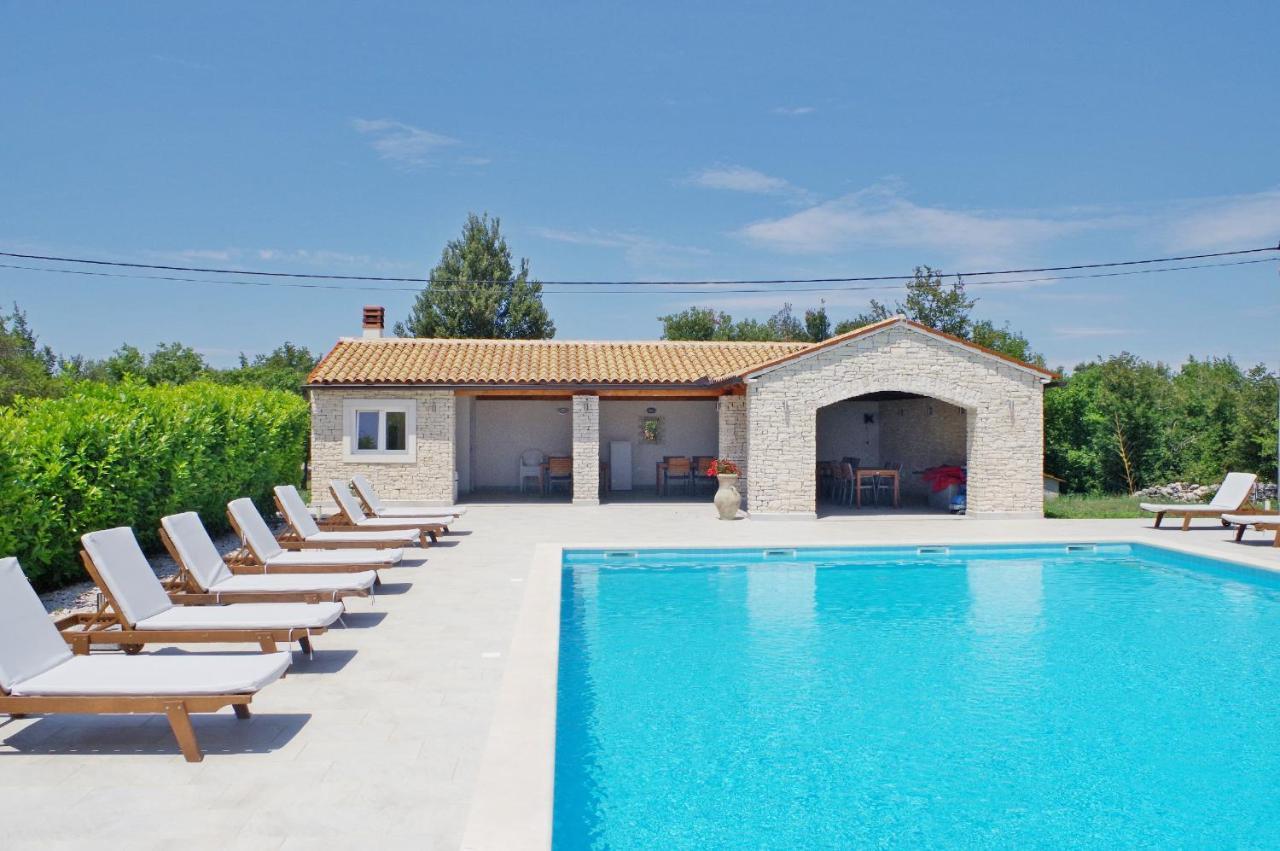 Holiday Apartments In House Sanja Rakalj Bagian luar foto