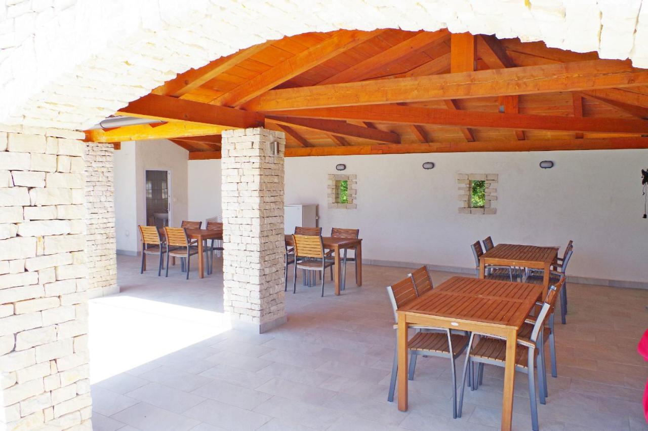 Holiday Apartments In House Sanja Rakalj Bagian luar foto